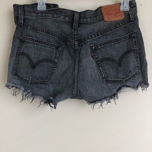 levi’s black denim shorts
